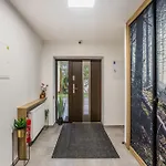 Homestay Rowelovebb