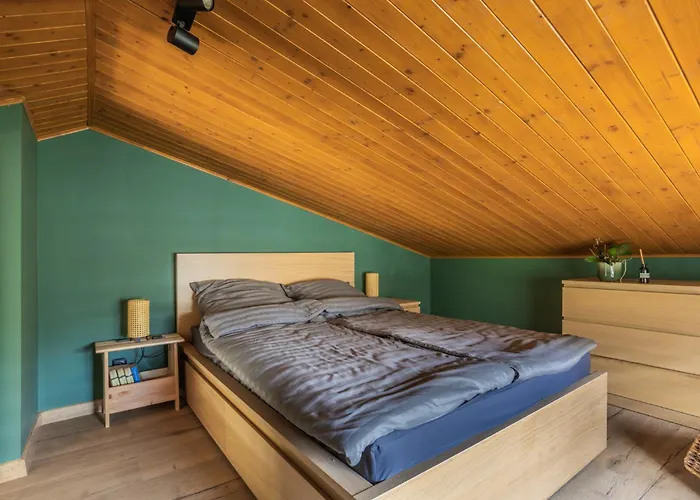 Rowelovebb בית אירוח *